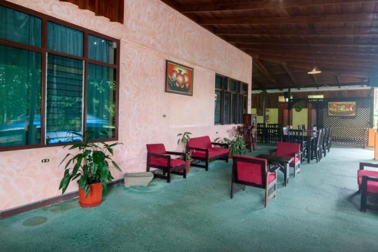 Befox Adventure Hotell La Fortuna Eksteriør bilde