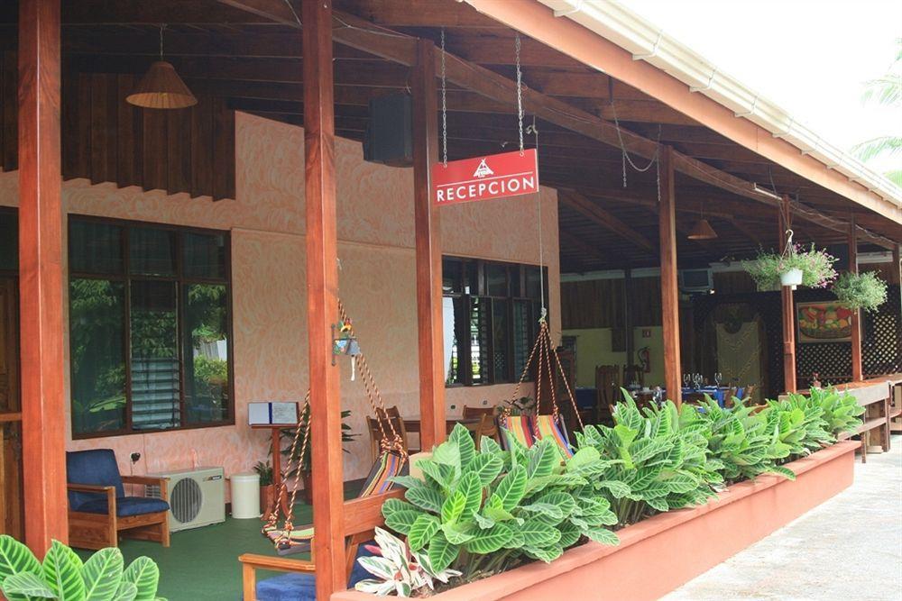 Befox Adventure Hotell La Fortuna Eksteriør bilde