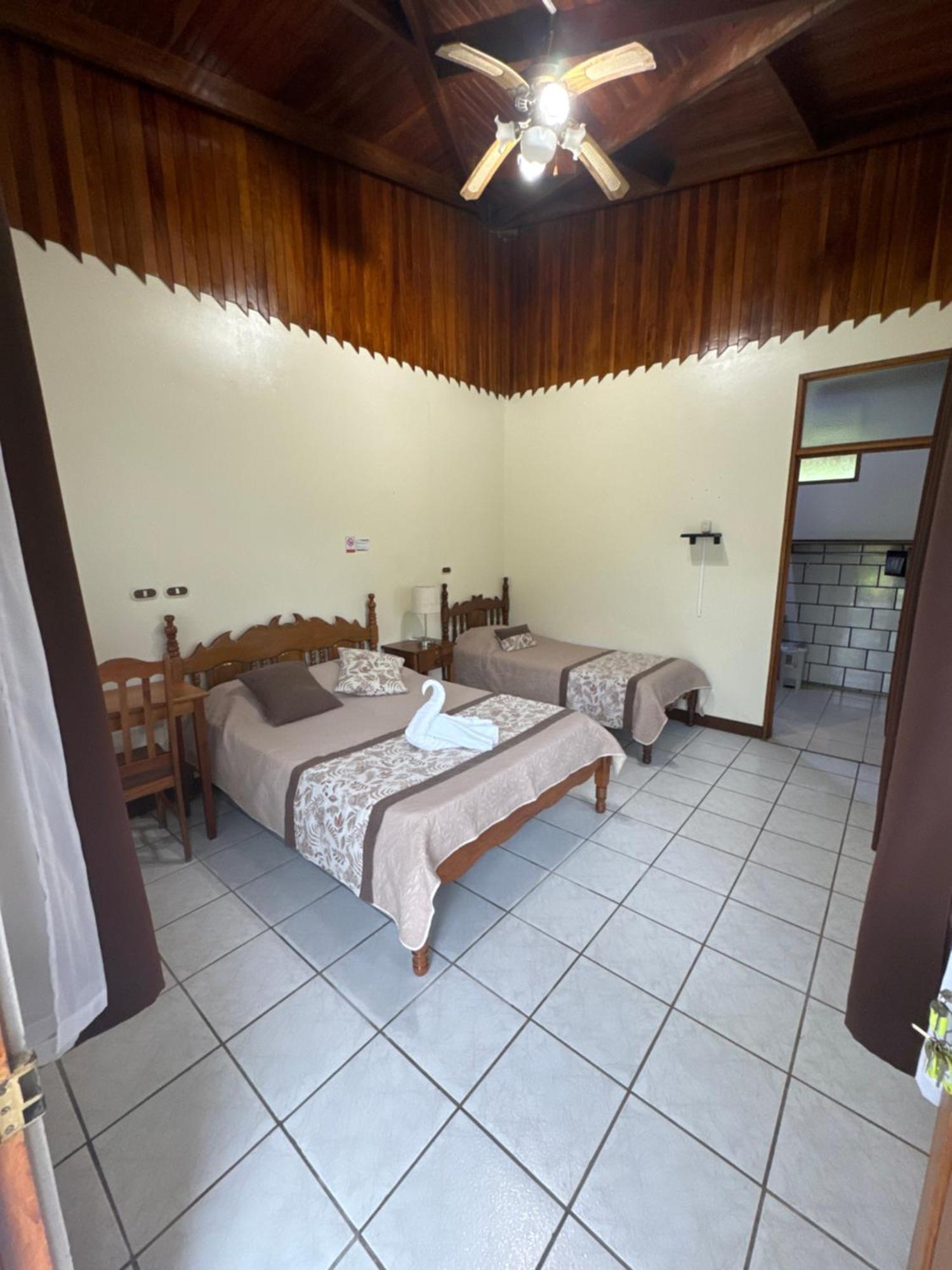 Befox Adventure Hotell La Fortuna Eksteriør bilde