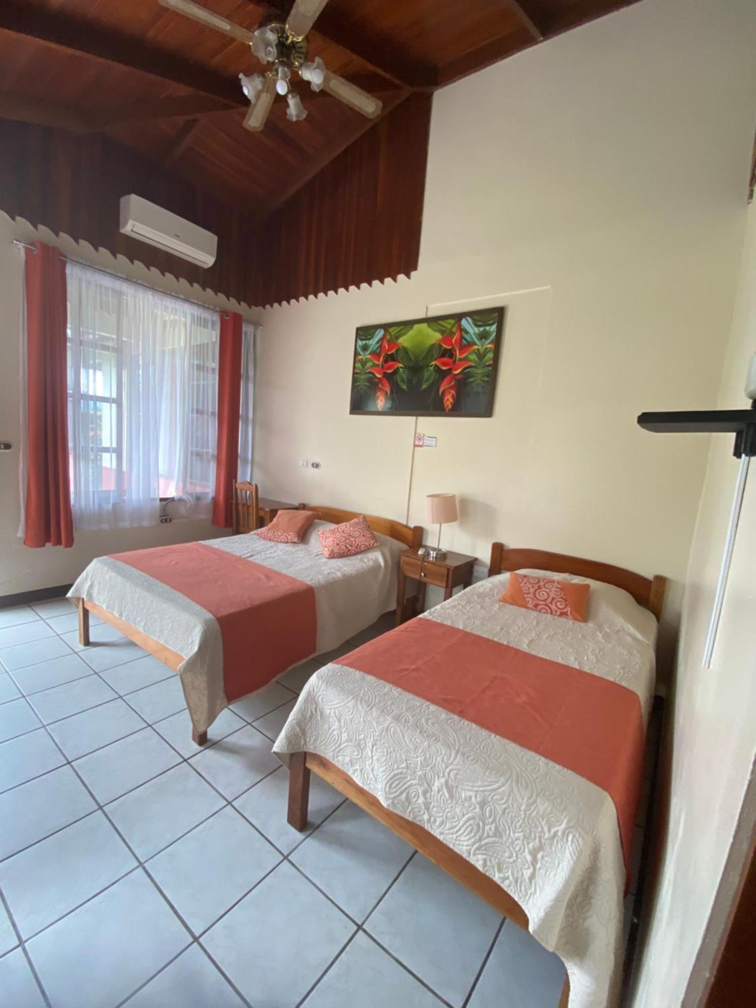 Befox Adventure Hotell La Fortuna Eksteriør bilde