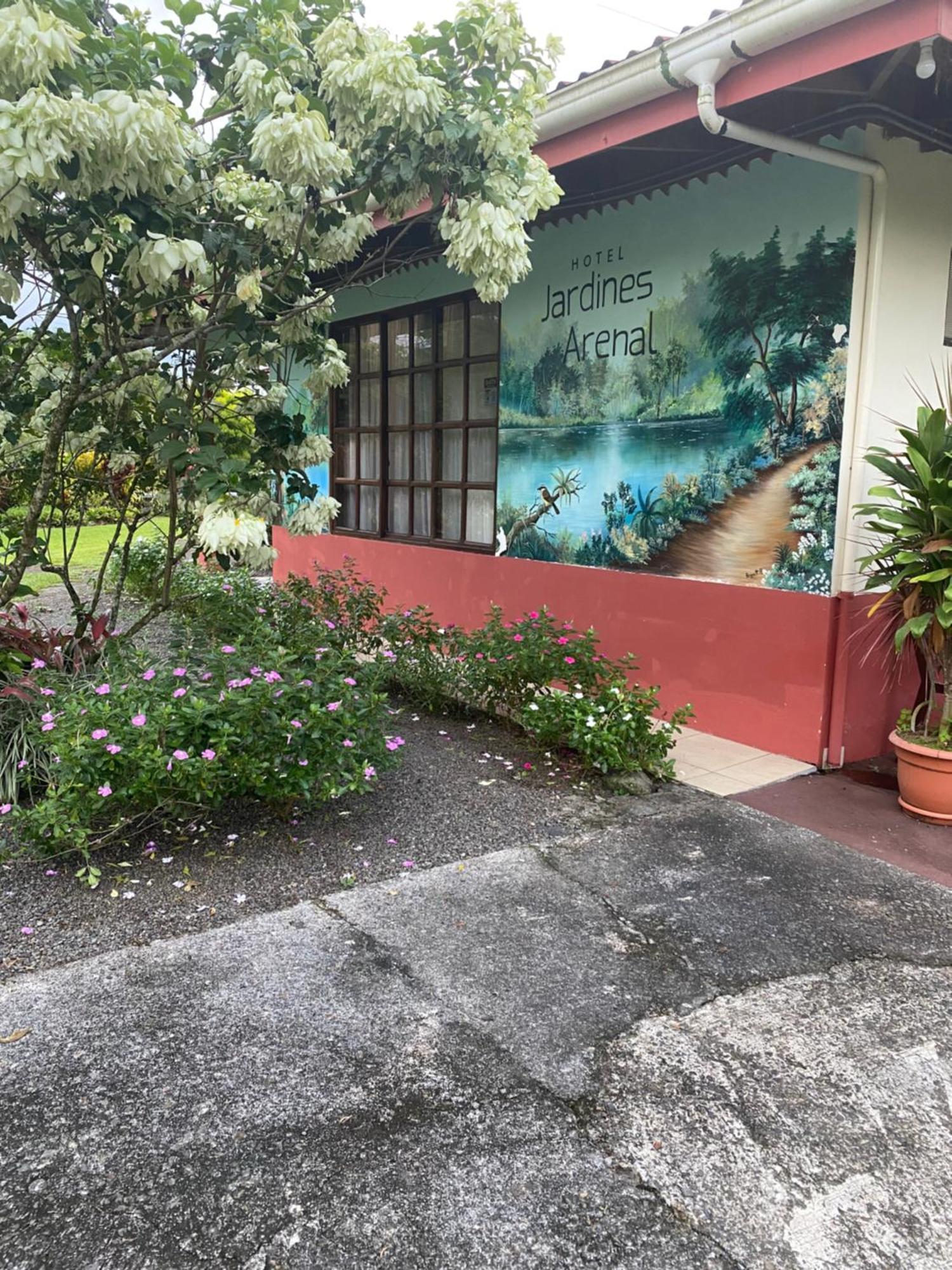 Befox Adventure Hotell La Fortuna Eksteriør bilde