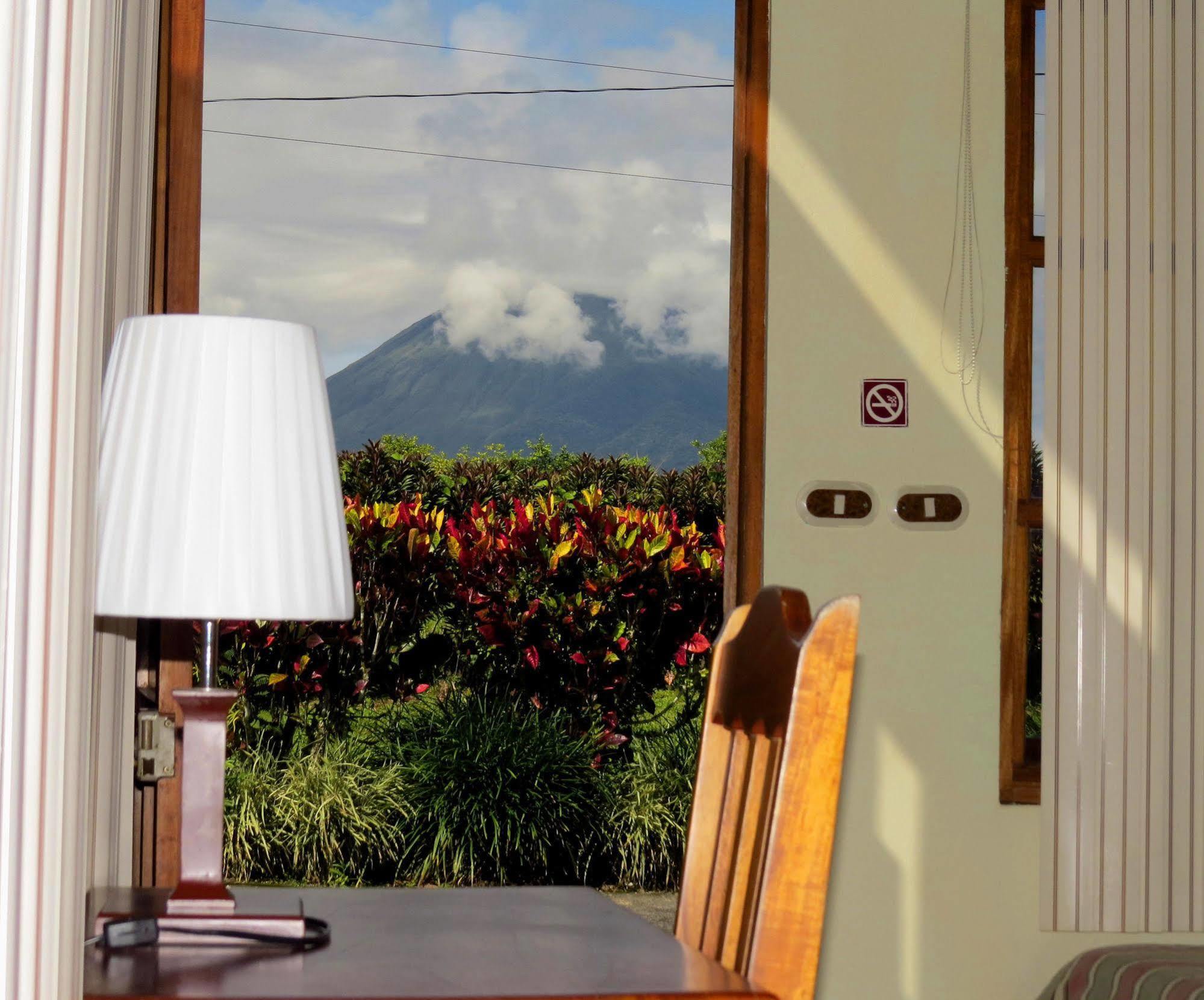 Befox Adventure Hotell La Fortuna Eksteriør bilde