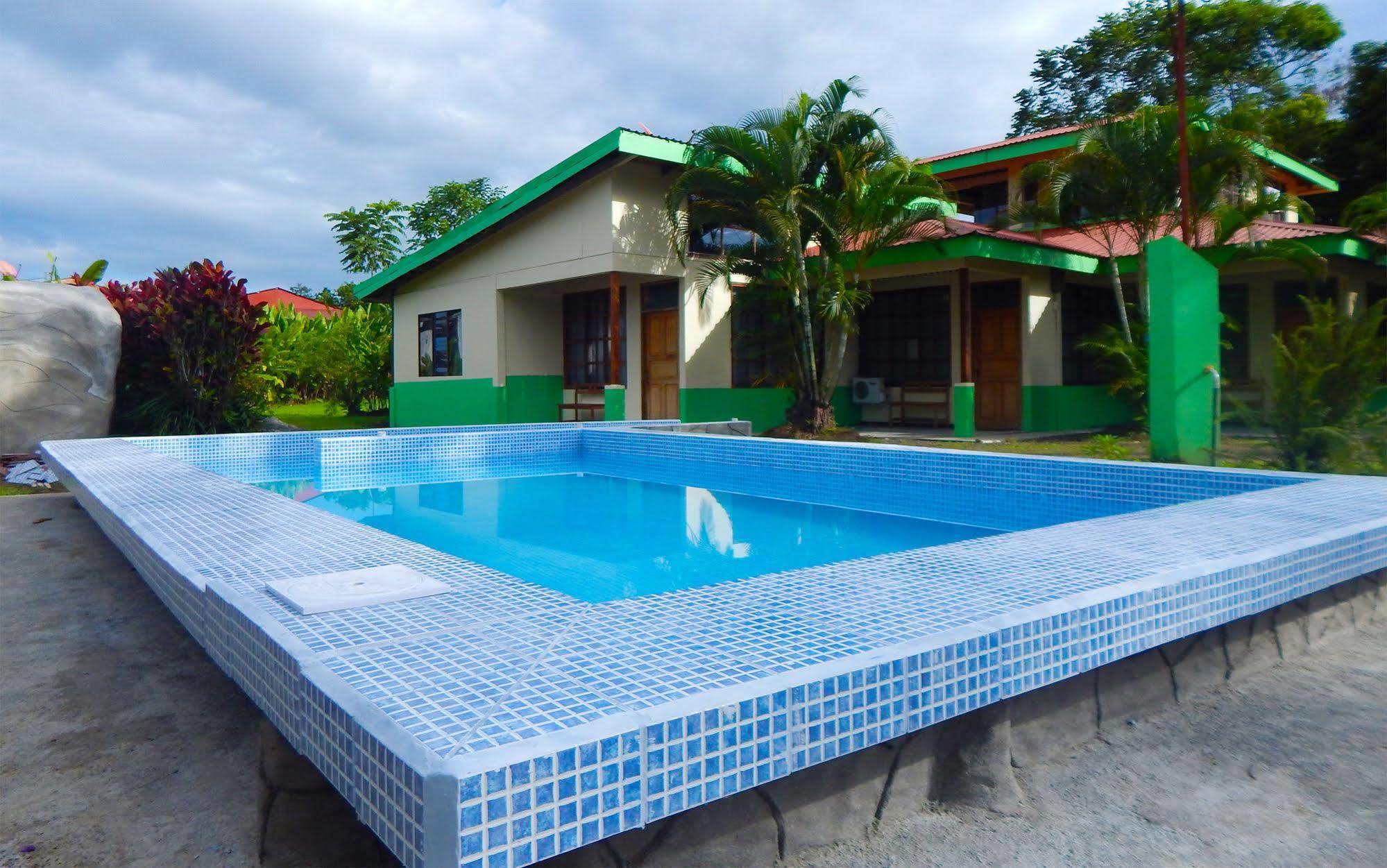 Befox Adventure Hotell La Fortuna Eksteriør bilde